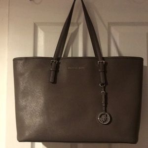 Michael kors toupe colored tote/ laptop bag